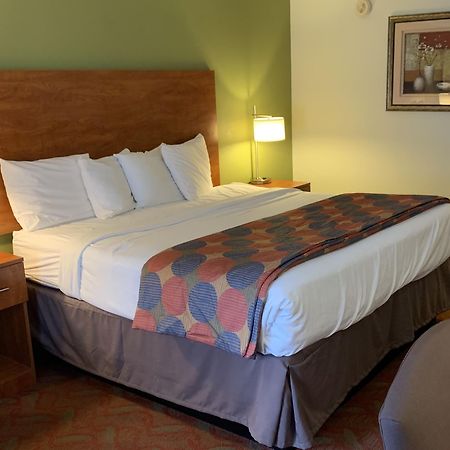 Baymont By Wyndham Cave City Extérieur photo