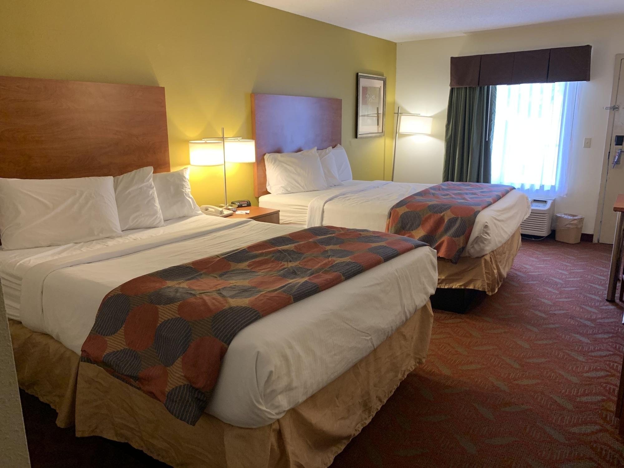 Baymont By Wyndham Cave City Extérieur photo