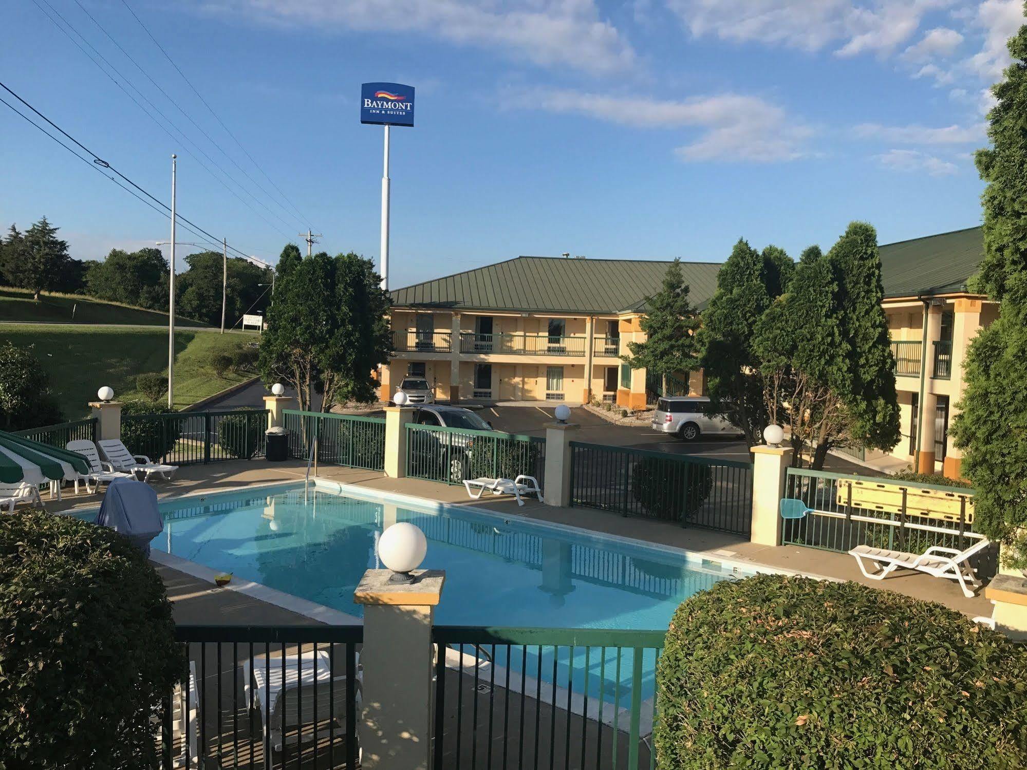 Baymont By Wyndham Cave City Extérieur photo