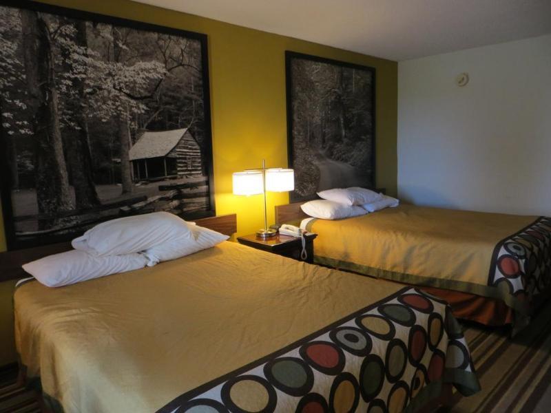 Baymont By Wyndham Cave City Extérieur photo