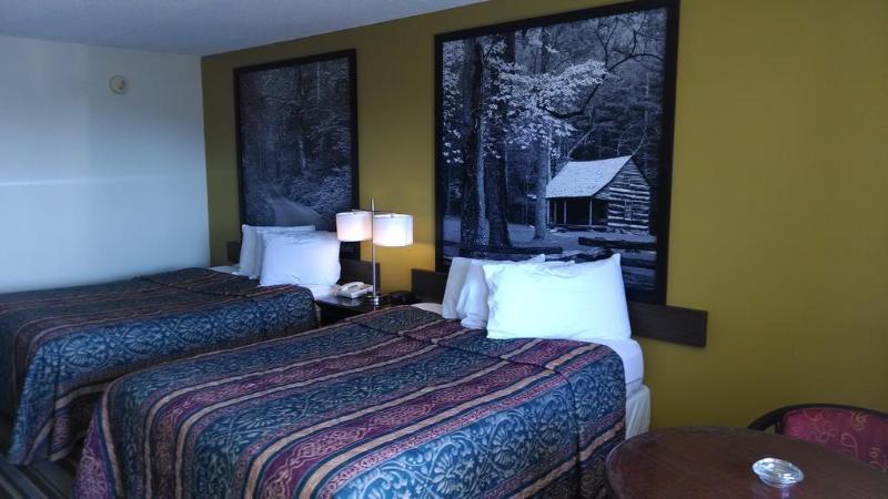 Baymont By Wyndham Cave City Extérieur photo