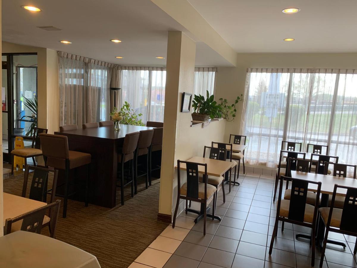 Baymont By Wyndham Cave City Extérieur photo